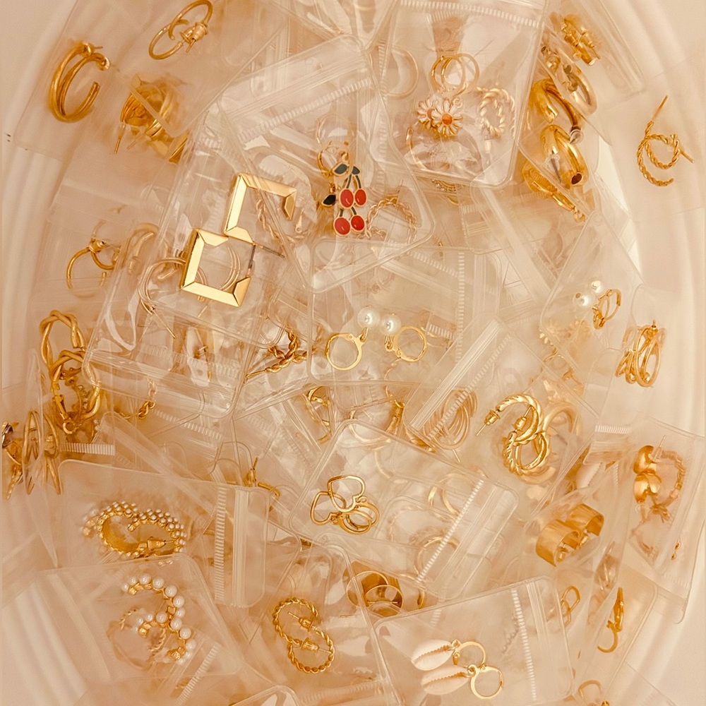 NEW - 10 Pairs Earrings Lot